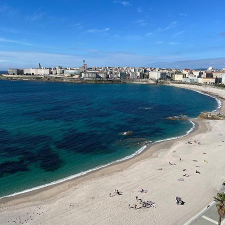Primera Linea Playa Riazor Ла Коруня Екстериор снимка