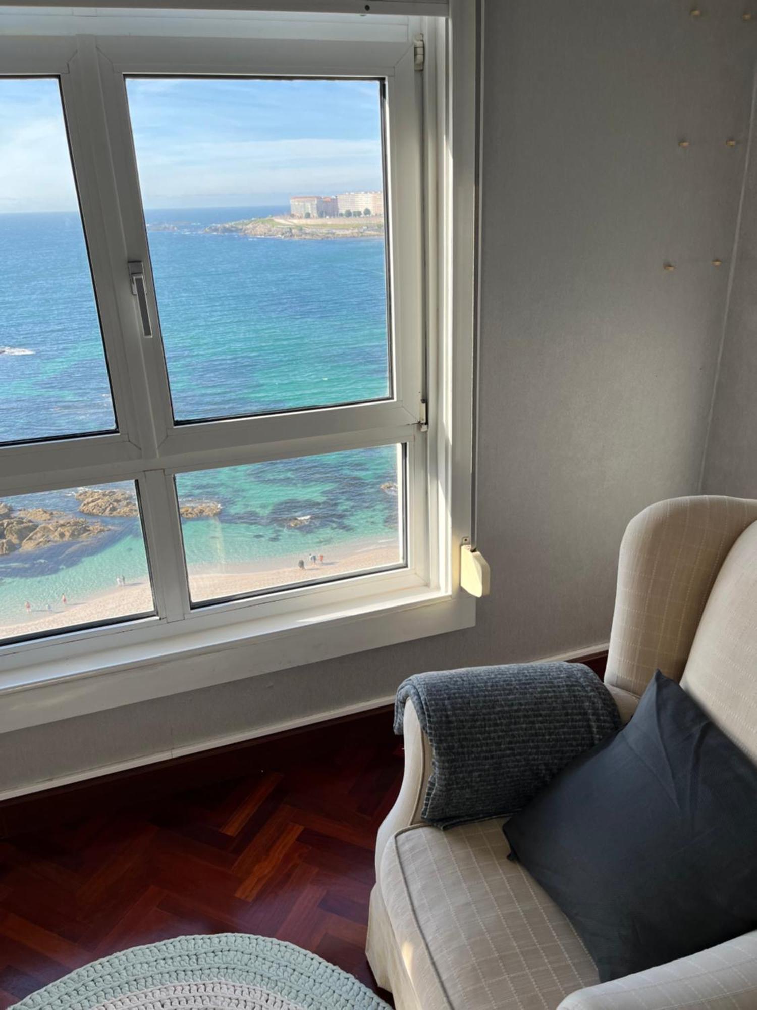 Primera Linea Playa Riazor Ла Коруня Екстериор снимка